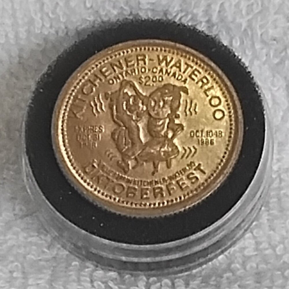 Circulated 1986 Kitchener-Waterloo Oktoberfest Token Trade Dollar!!